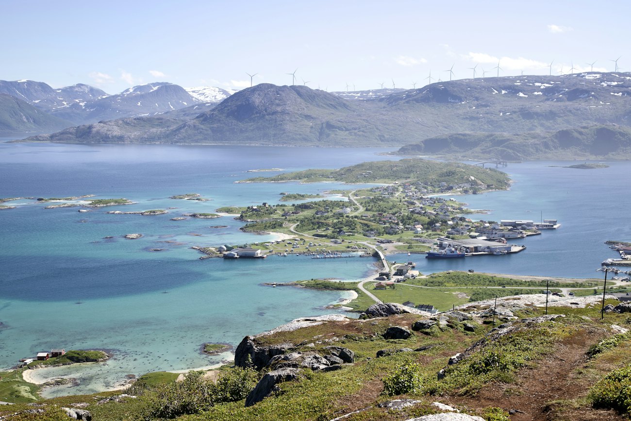 Green islands, white beaches and turquoise water around Sommarøy in summer
